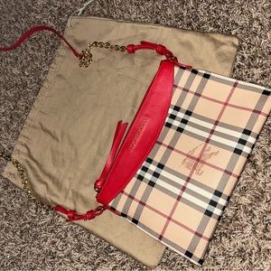 Burberry purse